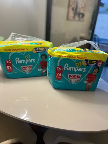 Fralda Pampers XG e XXG