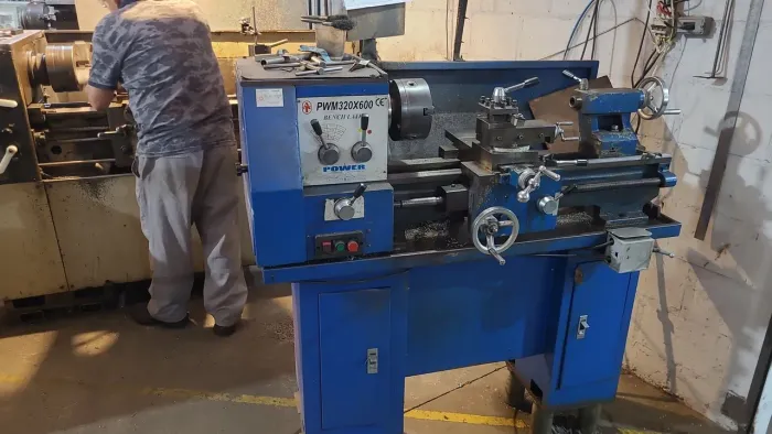 Vendo Torno Mecânico Power