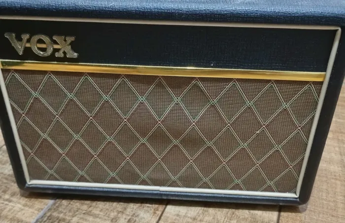 VOX Pathfinder 10 Amplificador para Guitarra- Ótimo Estado.