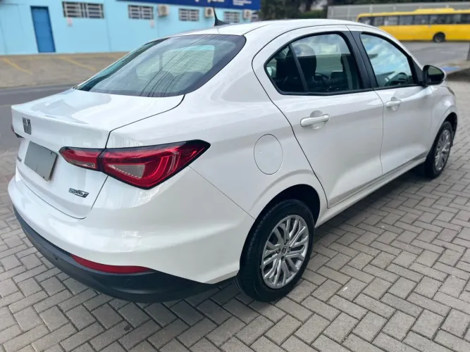Fiat Cronos Drive 1.3 8V Flex 2021