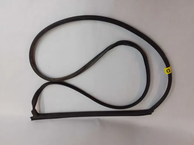 Borracha Da Porta Traseira Direita Hyundai I30 2011/2012