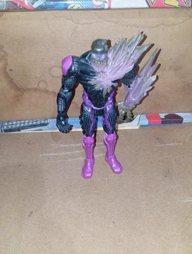 Boneco Max steel <br>Todo articulado da matel<br>72 reais faço super frete e olx