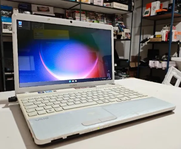 Note Sony Vaio i3 2350M, 6GB ram, ssd 120GB, parcelo no cartão