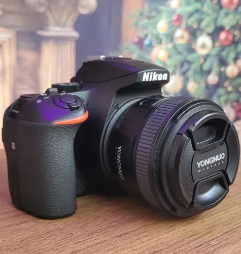 Nikon D5600 DSLR DX