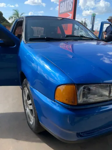 Volkswagen Gol Geração III Plus 1.0 MI 16V Gasolina Mec. 2P 2001