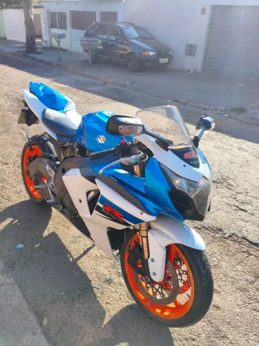 Srad 1000 bem conservada