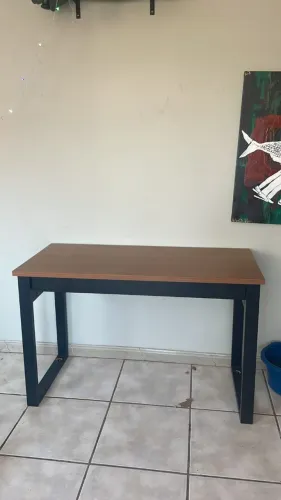 Escrivaninha Semi Nova