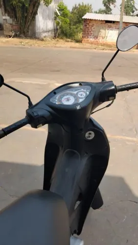 BIZ 125 ES PEDAL E PARTIDA