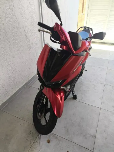 Moto Yamaha Neo 125