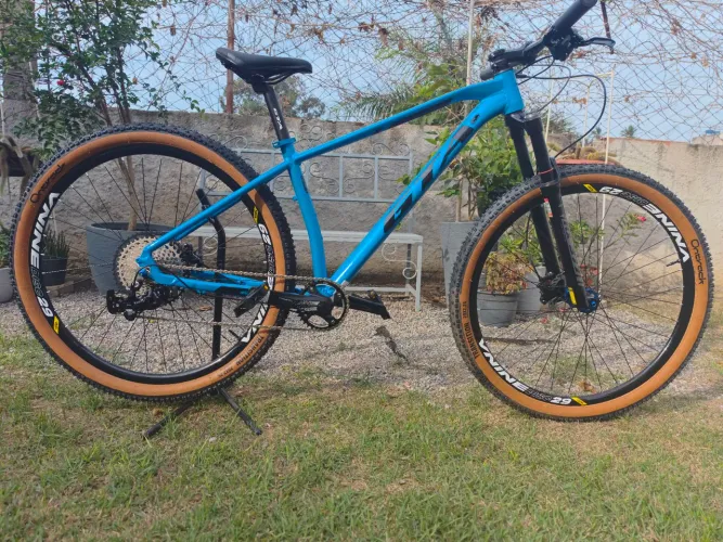 Bicicleta aro 29 GTA Climb 12 VELOCIDADES (TUBELESS)