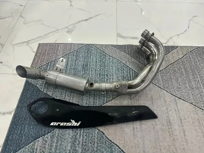 Escape Esportivo Arashi - MT-09 / Tracer 900 / Tracer 900 GT