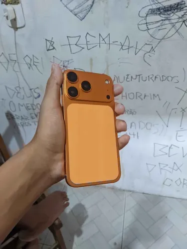 iPhone XR 128g Sabor 17 Pro