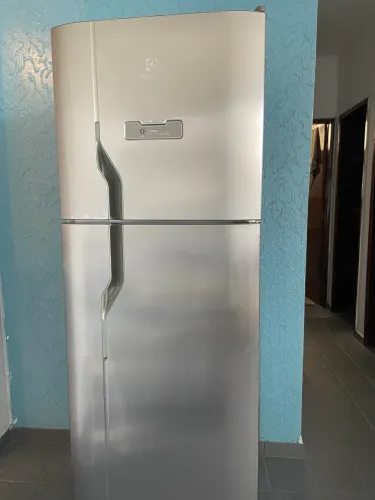 Geladeira pra vender rápido 