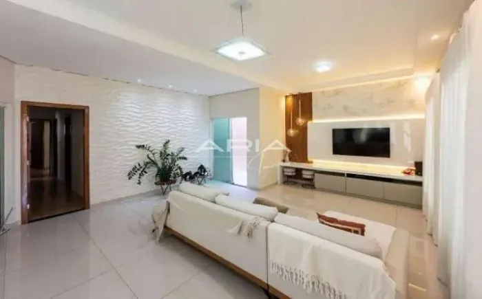 Casa à VENDA na Vila Larsen, Região Central, Londrina - PR