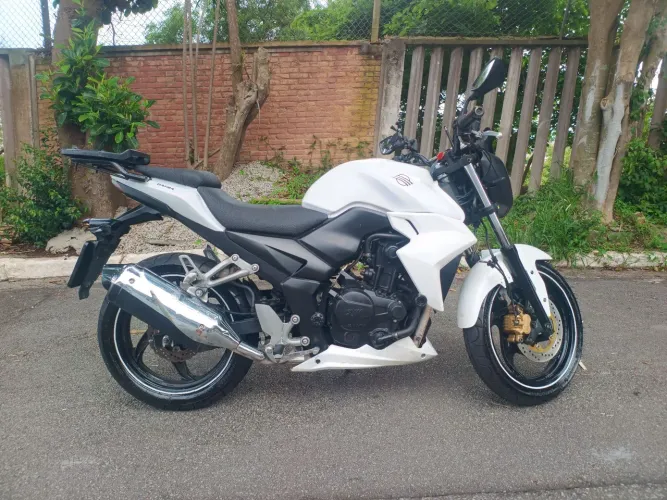 Dafra Next 250 2013 com 28 mil km rodados