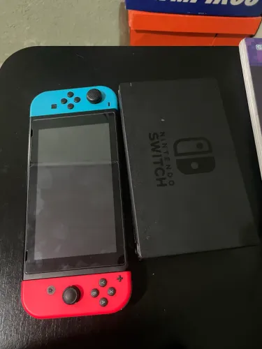 Nintendo Switch V1 Desbloqueado 256gb