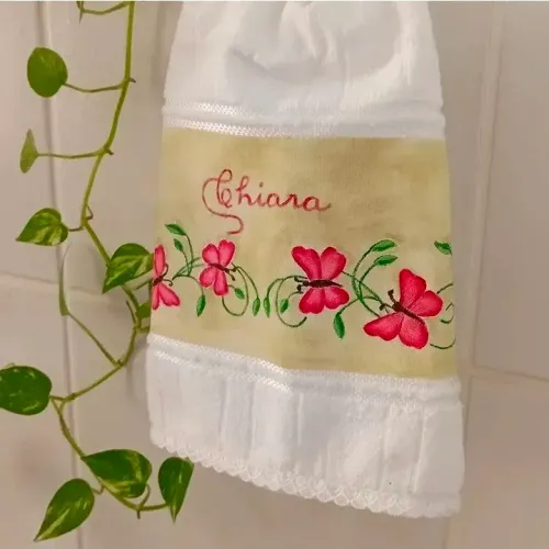 Venda sob encomenda de toalhinhas para o seu filho ou sobrinho