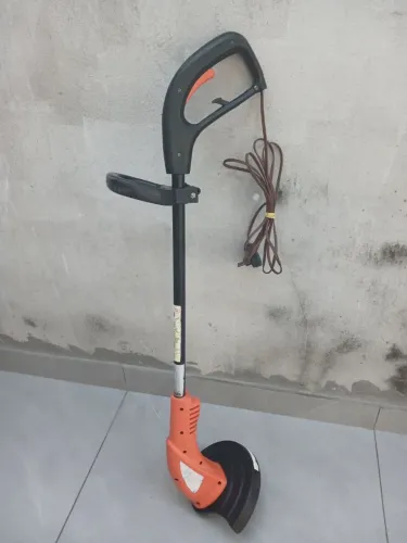 Cortador de grama 