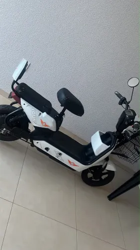 Moto Elétrica que pega 60km