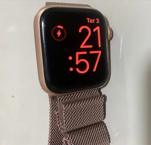 Relógio Apple Watch série 4 