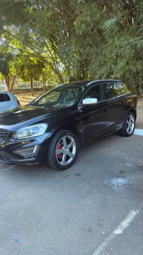 Volvo XC 60 T-5 R-design 2.0 FWD 5P 2015