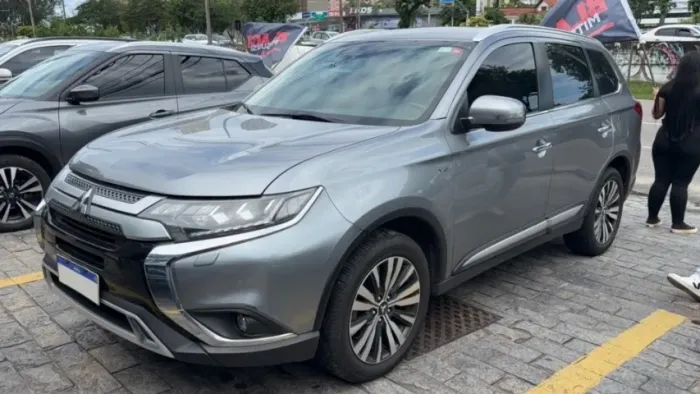 Mitsubishi Outlander HPE-S 3.0 V6 4X4 5P Aut. 2022