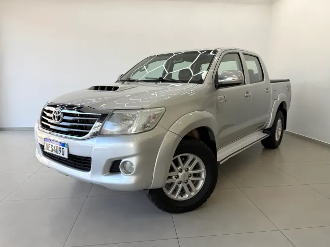 Toyota Hilux CD SRV D4-d 4X4 3.0 TDI Dies 2013