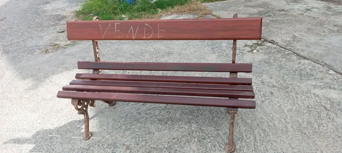 Vendo Banco de Praça 