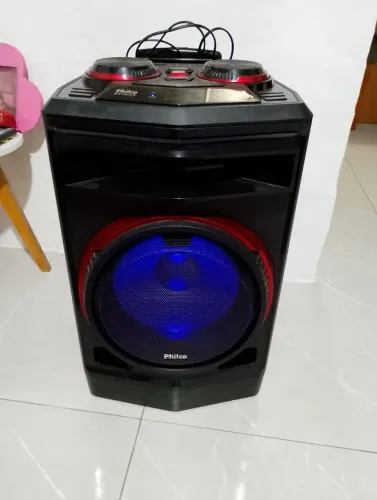 Caixa de som acústica