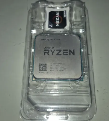 Processador Ryzen 7 1700 (8 Núcleos/16 Threads) Na Caixa Com Cooler Original