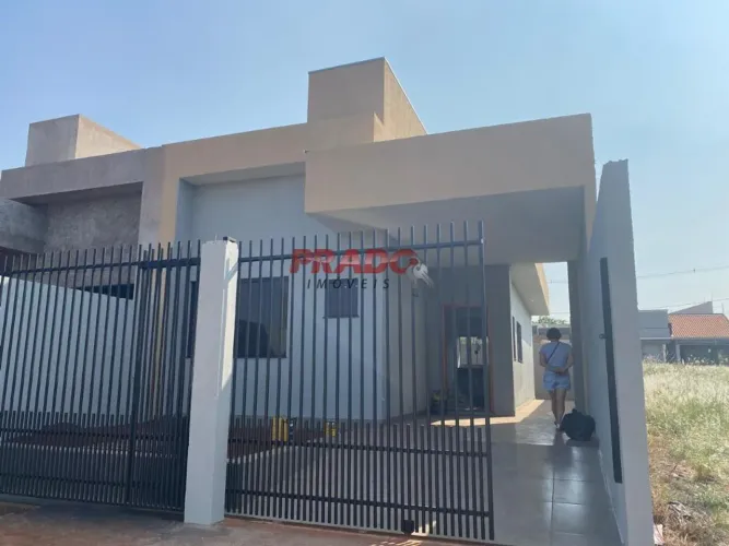 Casa à venda em Doutor Camargo, Jardim Santa Claudia II, com 3 quartos, com 81 m²