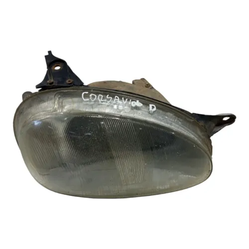 Farol Direito Gm Chevrolet Corsa 1996 1997 98 99 2000 A 2002 Direito/passageiro