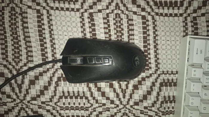 Kit Gamer Redragon | Teclado Mecânico RGB K530 + Mouse Gamer
