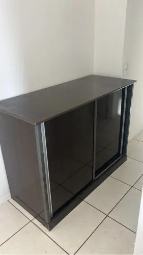 Buffet / Aparador com Portas de Correr - Excelente Estado - Contagem