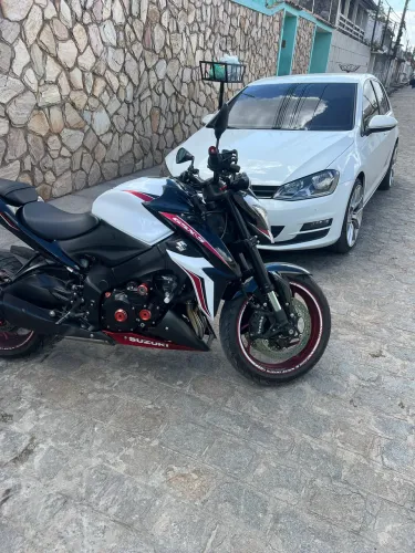 GSX 1000