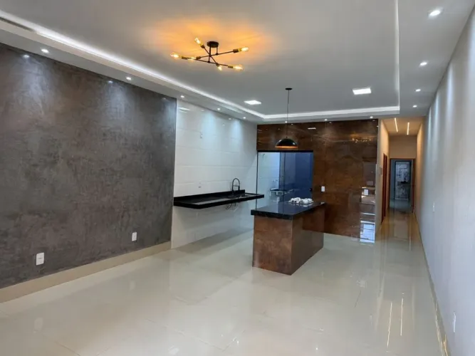 Casa com 2 dormitórios à venda, 90 m² por R$ 370.000,00 - Setor Barcelos - Trindade/GO