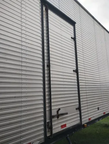 Baú truck bitruck 10,50 mts