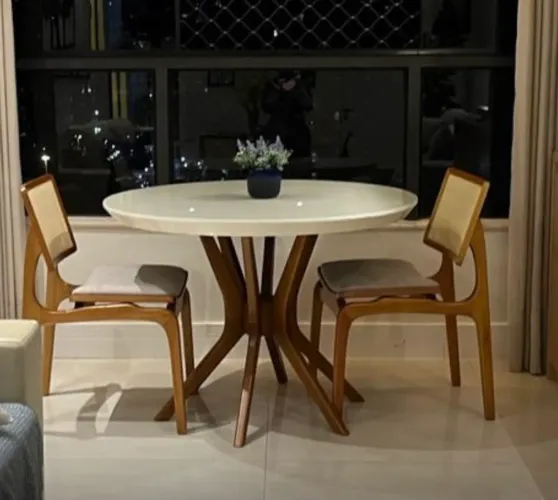 Mesa de jantar, aceito troca em Smart TV