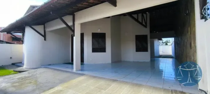 CASA EM CAPIM MACIO
