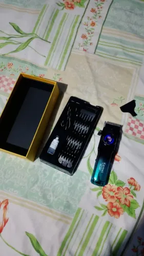 Máquina de cortar cabelo [KEMEI]