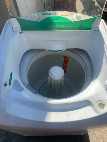 Vendo máquina de lavar roupa cônsul maré super 10kg?