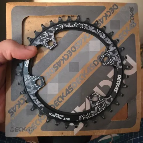 Coroa Deckas BCD96 assimetrica, 36 dentes - pedivela shimano.