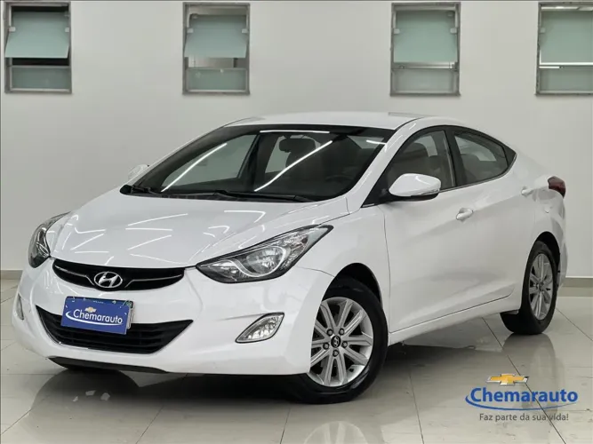 Hyundai Elantra GLS 2.0 16V Flex Aut. 2015