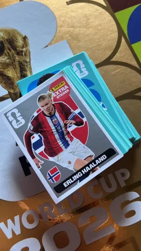 Figurinha Legend - Haaland prata