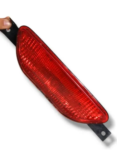Lanterna Para-choque Traseiro Central Byd Dolphin Mini 2026 Ambos Lados Vermelha
