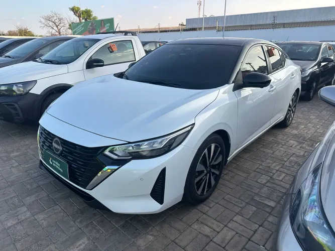 Nissan Sentra Exclu. Int. Premium 2.0 16V Aut. 2025