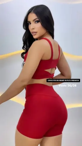 Conjunto de academia 85,00