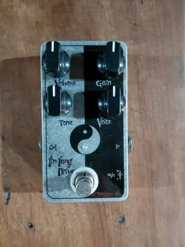 Pedal de Guitarra Overdrive Tom Tone Yin Yang (ñ Zen Drive, Dumble)