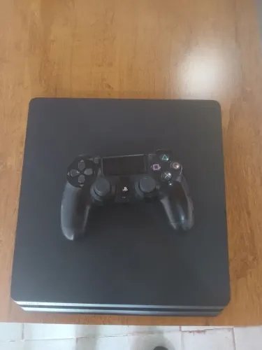 Ps4 slim 1 tera