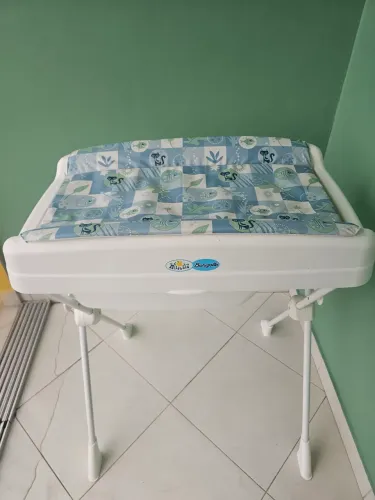Banheira com trocador